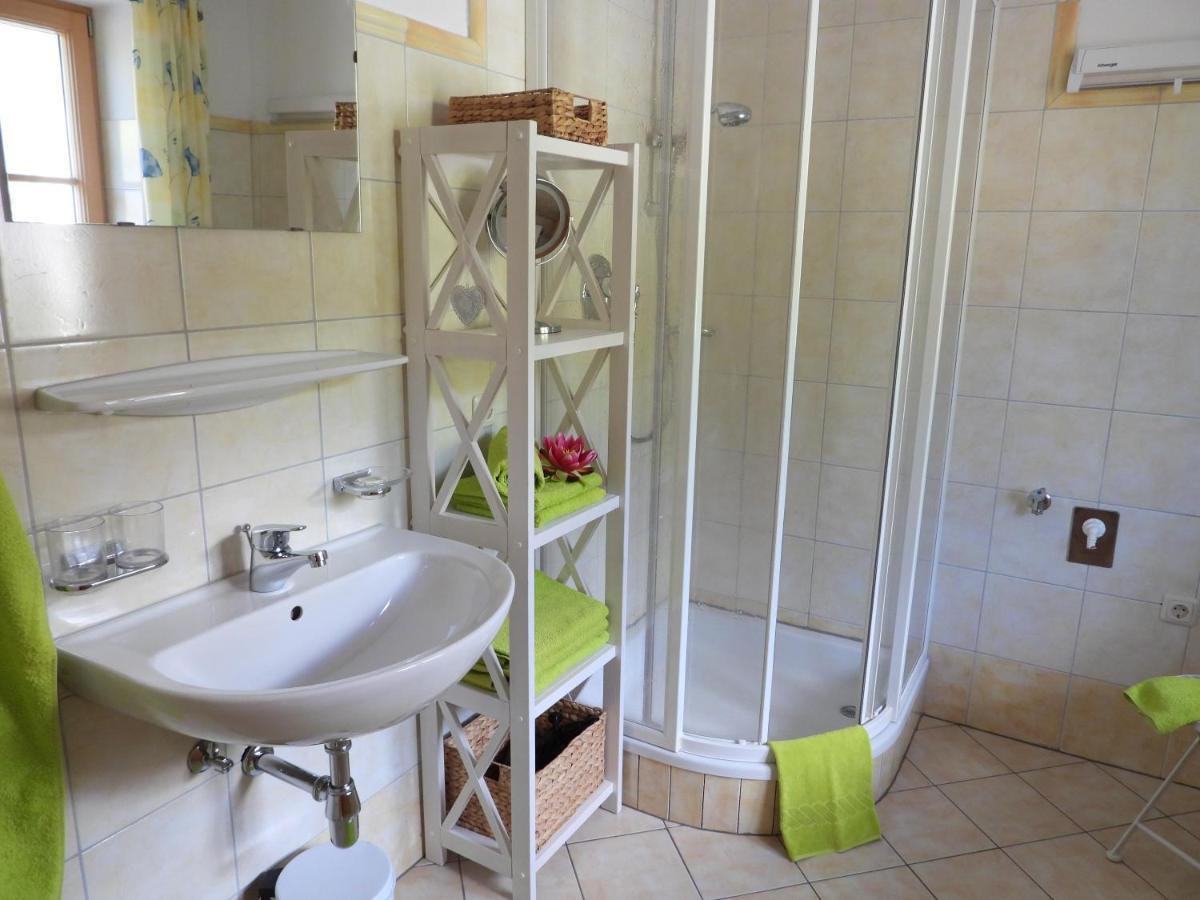 דירות פפארוורפן Bio-Bauernhof Einberghof מראה חיצוני תמונה